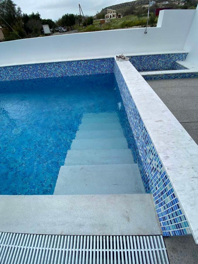 Michael Angelo Villa Paphos Bagian luar foto